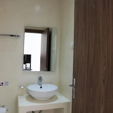 קאבוס Jessica'S Studios & Apartments מראה חיצוני תמונה