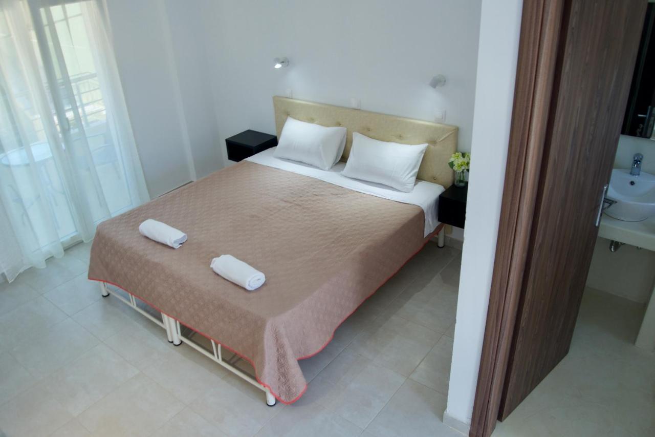 Jessica's & Aparthotel